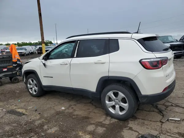 3C4NJDBB0KT656990 2019 JEEP COMPASS - Image 2
