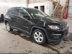 3C4NJDBB0KT665172 2019 JEEP COMPASS