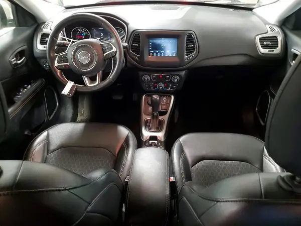 3C4NJDBB0KT678357 2019 JEEP COMPASS - Image 8