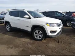 3C4NJDBB0KT684174 2019 JEEP COMPASS