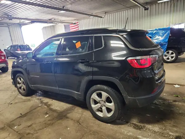 3C4NJDBB0KT690489 2019 JEEP COMPASS - Image 2