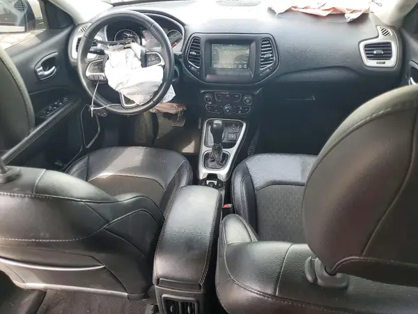 3C4NJDBB0KT695952 2019 JEEP COMPASS - Image 8