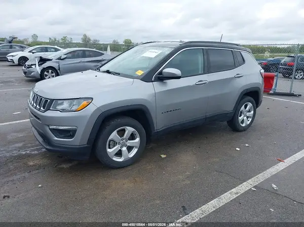 3C4NJDBB0KT696910 2019 JEEP COMPASS - Image 2
