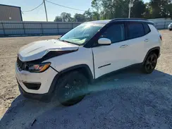 3C4NJDBB0KT697667 2019 JEEP COMPASS