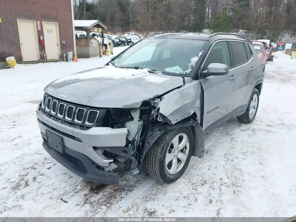 3C4NJDBB0KT703287 2019 JEEP COMPASS - Image 2