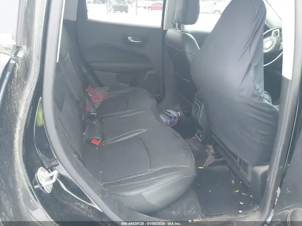 3C4NJDBB0KT703693 2019 JEEP COMPASS - Image 8