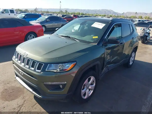 3C4NJDBB0KT711776 2019 JEEP COMPASS - Image 2