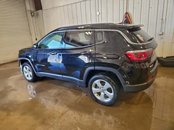 3C4NJDBB0KT713818 2019 JEEP COMPASS - Image 2