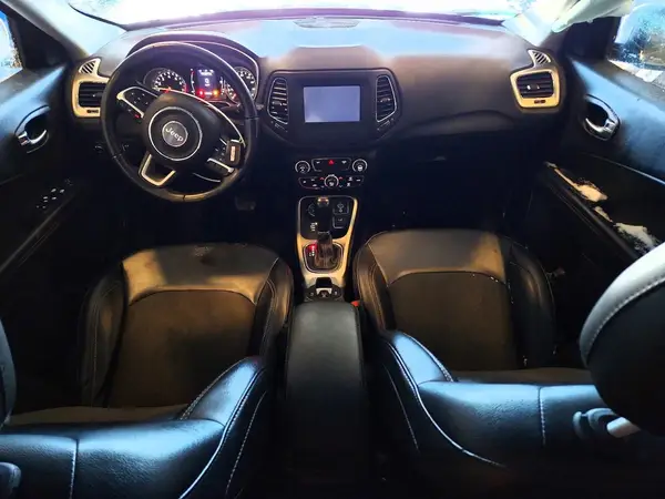 3C4NJDBB0KT724561 2019 JEEP COMPASS - Image 8