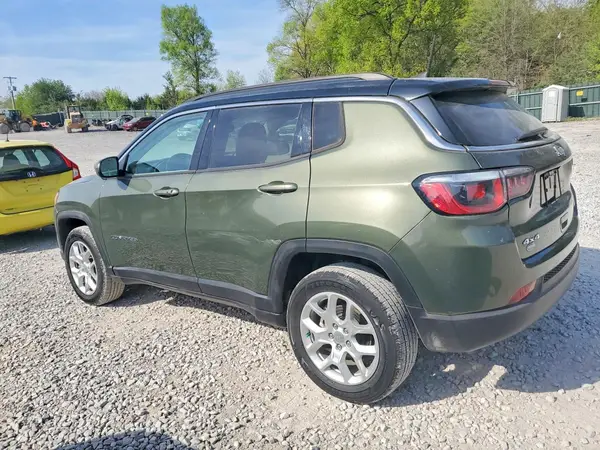 3C4NJDBB0KT741540 2019 JEEP COMPASS - Image 2