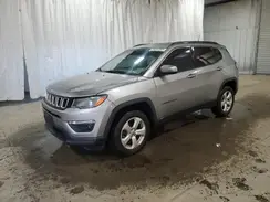 3C4NJDBB0KT761044 2019 JEEP COMPASS