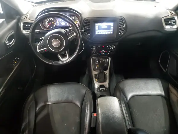 3C4NJDBB0KT761044 2019 JEEP COMPASS - Image 8