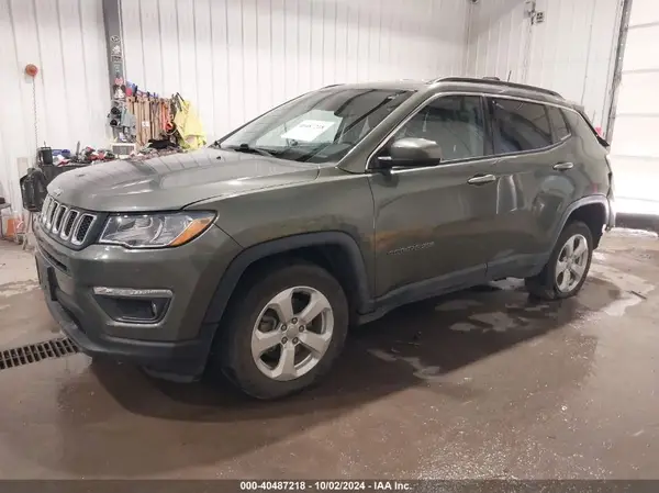 3C4NJDBB0KT761089 2019 JEEP COMPASS - Image 2