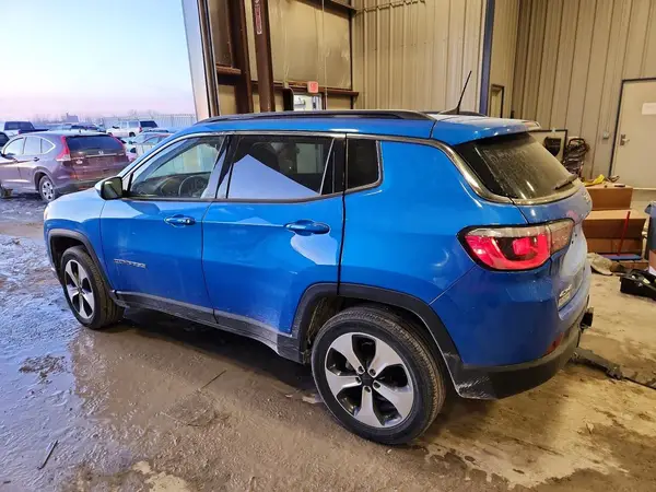 3C4NJDBB0KT786736 2019 JEEP COMPASS - Image 2