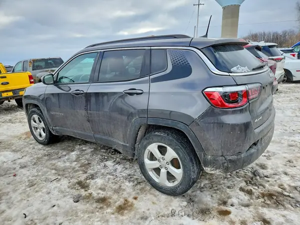 3C4NJDBB0KT789278 2019 JEEP COMPASS - Image 2