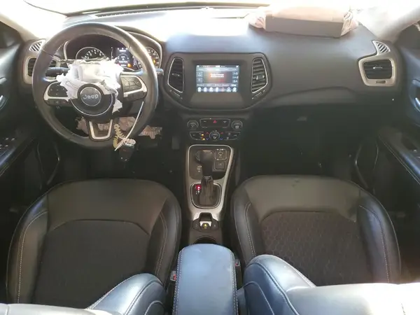 3C4NJDBB0KT790642 2019 JEEP COMPASS - Image 8