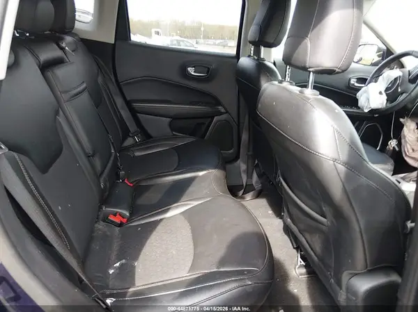 3C4NJDBB0KT801011 2019 JEEP COMPASS - Image 8