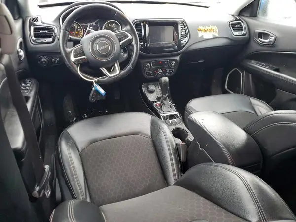 3C4NJDBB0KT801154 2019 JEEP COMPASS - Image 8