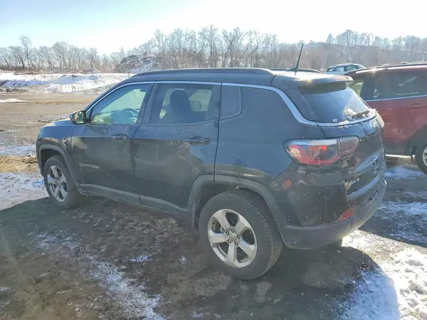 3C4NJDBB0KT806631 2019 JEEP COMPASS - Image 2