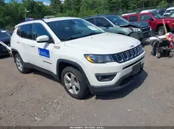 3C4NJDBB0KT807326 2019 JEEP COMPASS