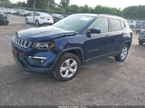 3C4NJDBB0KT809769 2019 JEEP COMPASS - Image 2