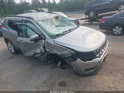 3C4NJDBB0KT827673 2019 JEEP COMPASS