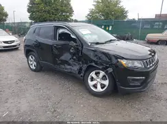 3C4NJDBB0KT829164 2019 JEEP COMPASS