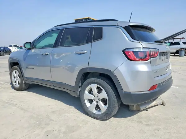 3C4NJDBB0KT835921 2019 JEEP COMPASS - Image 2