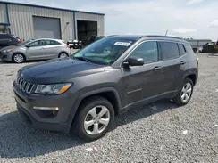 3C4NJDBB0KT846871 2019 JEEP COMPASS