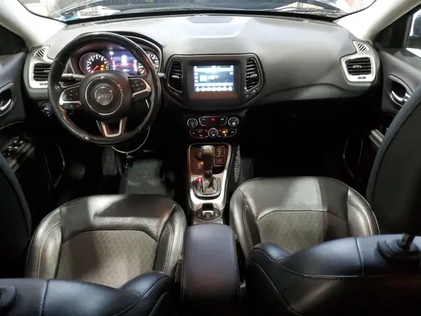 3C4NJDBB0KT847129 2019 JEEP COMPASS - Image 8