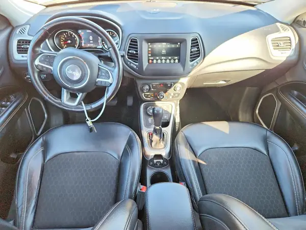 3C4NJDBB0KT847552 2019 JEEP COMPASS - Image 8