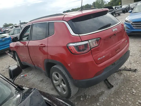 3C4NJDBB0KT849964 2019 JEEP COMPASS - Image 2