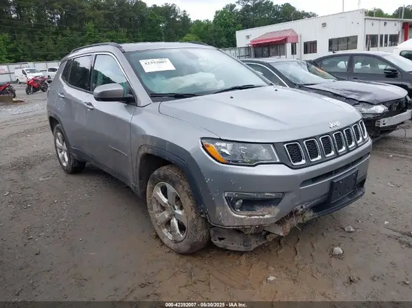 3C4NJDBB0KT850712 2019 JEEP COMPASS - Image 1