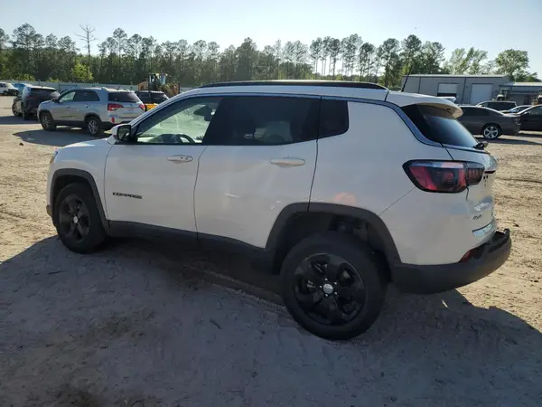 3C4NJDBB0LT101376 2020 JEEP COMPASS - Image 2