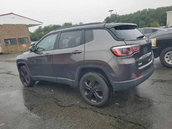 3C4NJDBB0LT112622 2020 JEEP COMPASS - Image 2