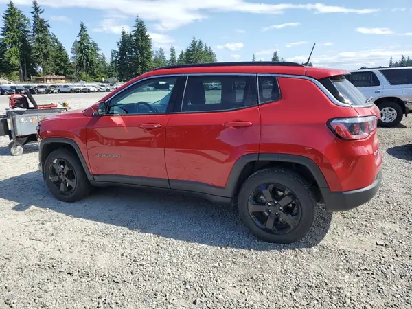 3C4NJDBB0LT117108 2020 JEEP COMPASS - Image 2