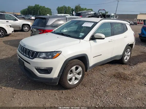 3C4NJDBB0LT164610 2020 JEEP COMPASS - Image 2