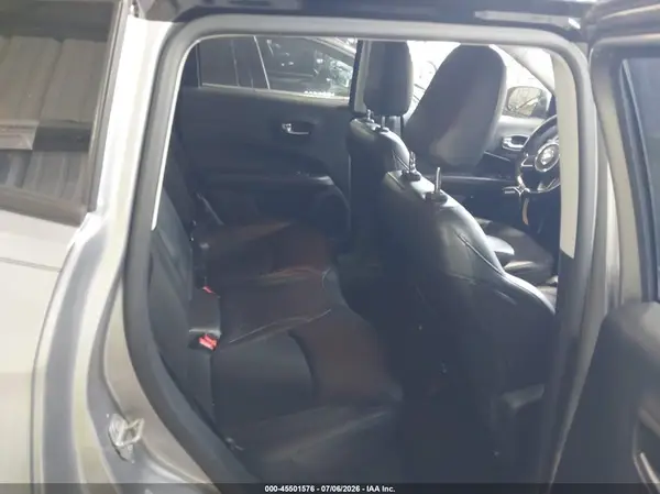3C4NJDBB0LT174022 2020 JEEP COMPASS - Image 8