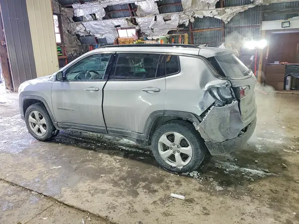 3C4NJDBB0LT216611 2020 JEEP COMPASS - Image 2