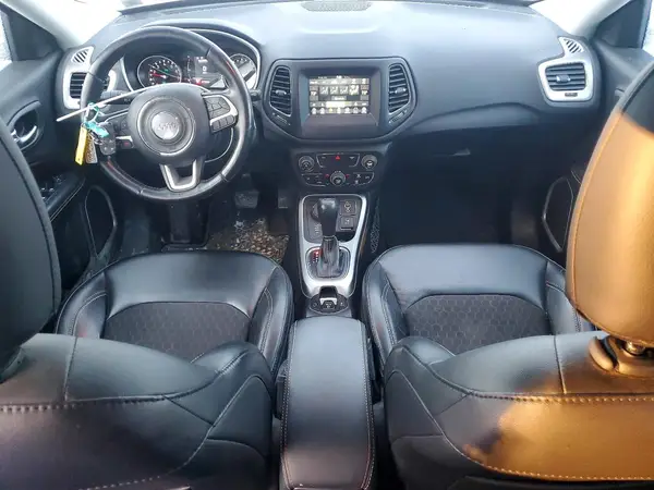 3C4NJDBB0LT216611 2020 JEEP COMPASS - Image 8