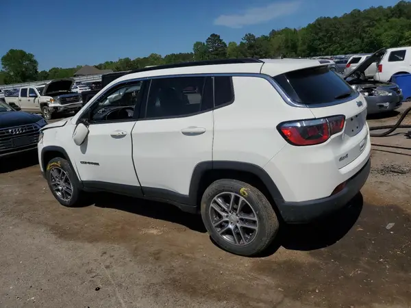 3C4NJDBB0LT228984 2020 JEEP COMPASS - Image 2