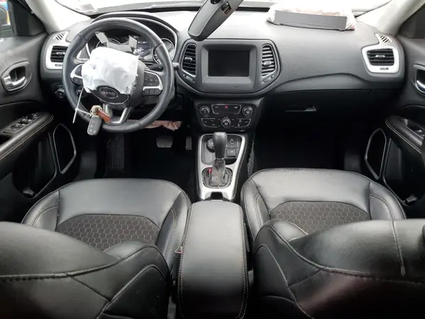 3C4NJDBB0LT229424 2020 JEEP COMPASS - Image 8