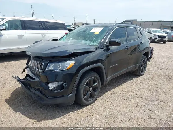 3C4NJDBB0LT236311 2020 JEEP COMPASS - Image 2