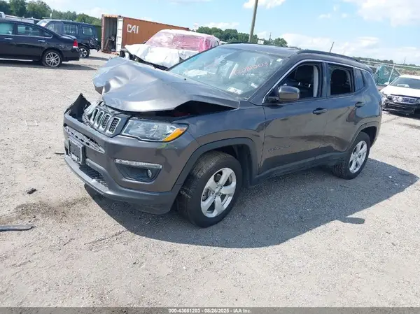 3C4NJDBB0LT241010 2020 JEEP COMPASS - Image 2