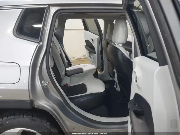 3C4NJDBB0LT244005 2020 JEEP COMPASS - Image 8