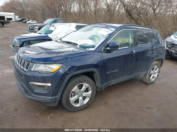3C4NJDBB0MT507515 2021 JEEP COMPASS - Image 2
