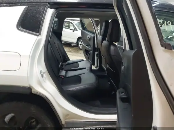 3C4NJDBB0MT512620 2021 JEEP COMPASS - Image 8