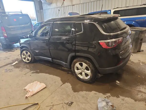 3C4NJDBB0MT518949 2021 JEEP COMPASS - Image 2
