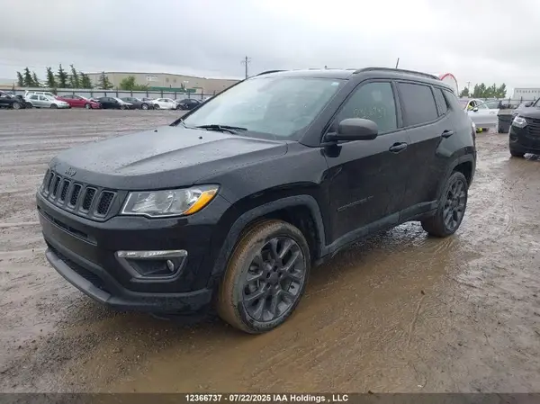 3C4NJDBB0MT528137 2021 JEEP COMPASS - Image 2