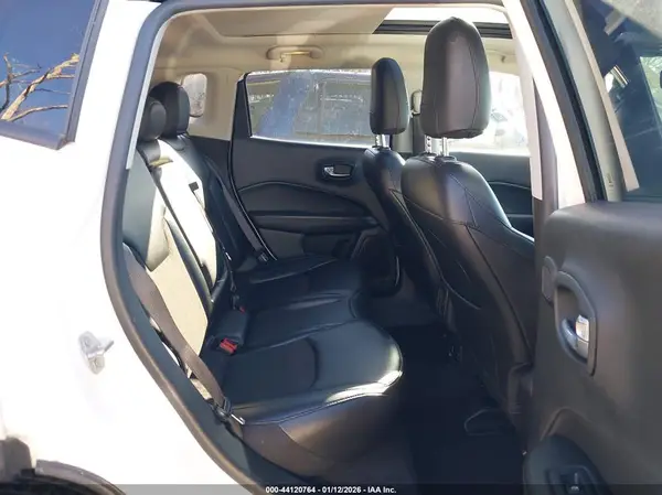 3C4NJDBB0MT545164 2021 JEEP COMPASS - Image 8